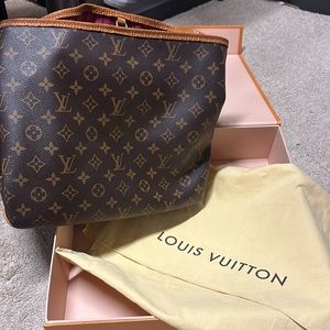 Louis Vuitton- Delightful PM